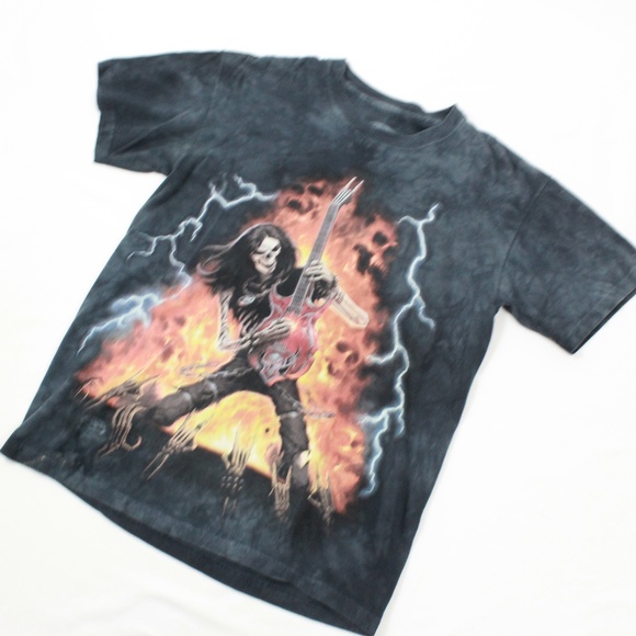 Skulbone Distressed One Off Men T shirt Adult - Picture 2 of 4